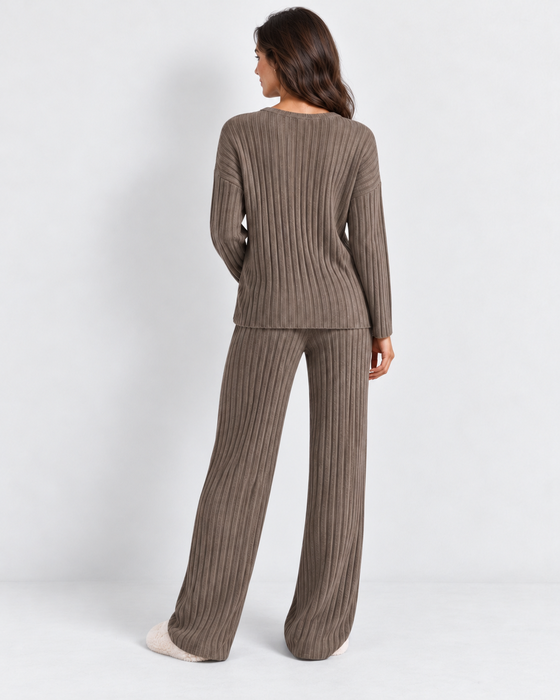 Ribbed V-neck lounge set, khaki rear