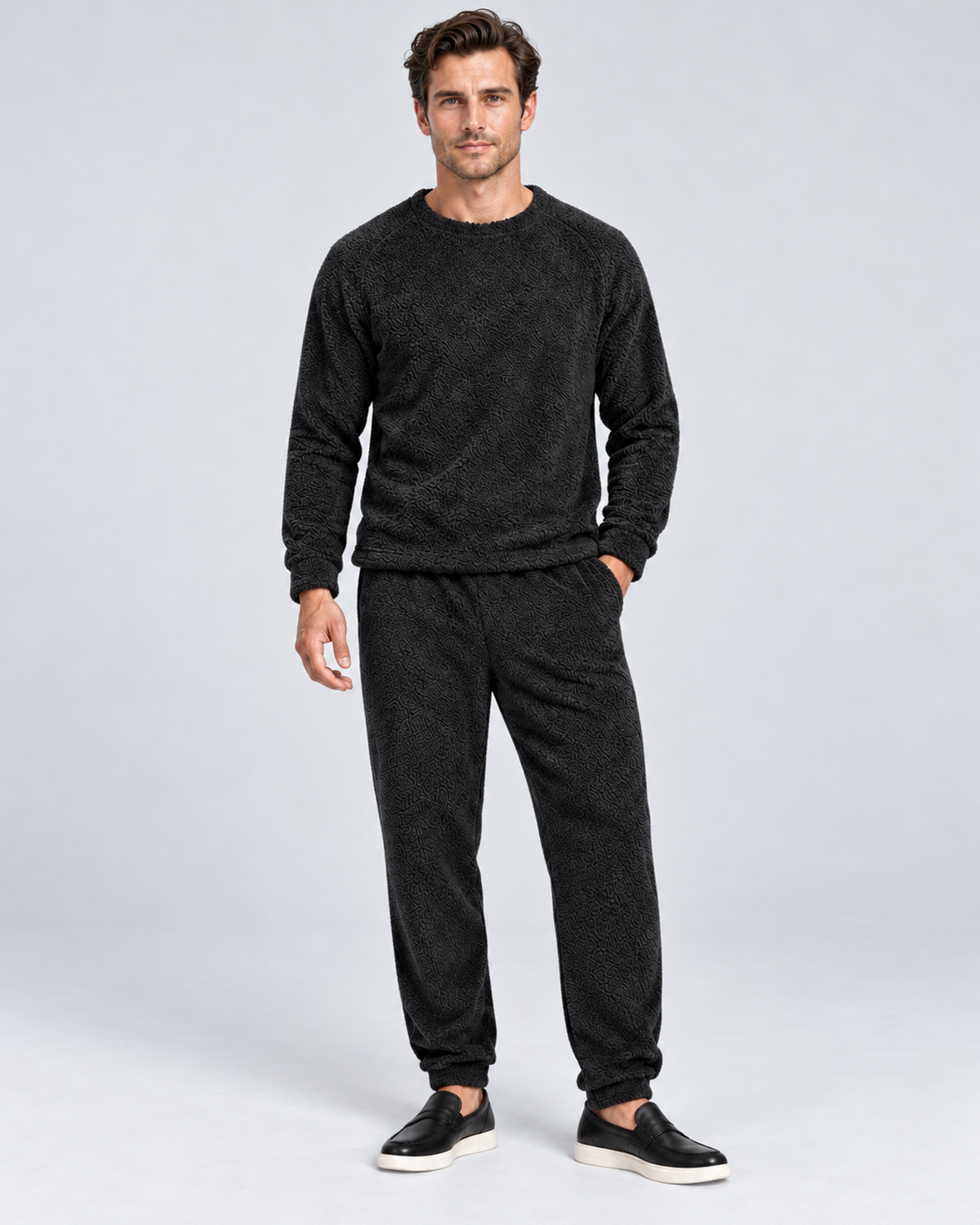 Men's plush fleece jumper and jogger set in black, front hero