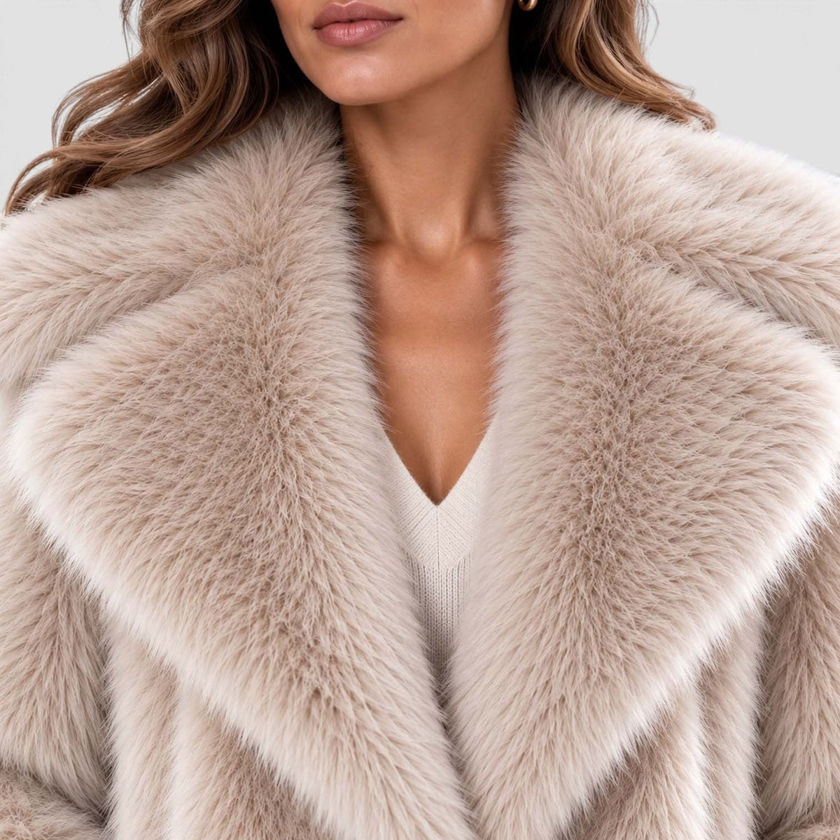 Women's Soft Plush Faux Fur Coat – Short Winter Style