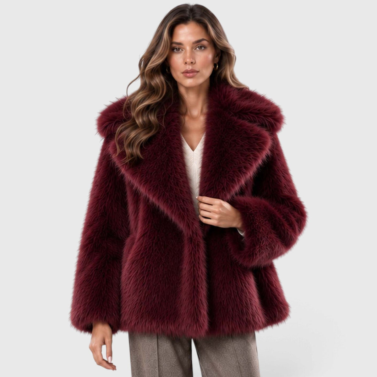 Women's Soft Plush Faux Fur Coat – Short Winter Style
