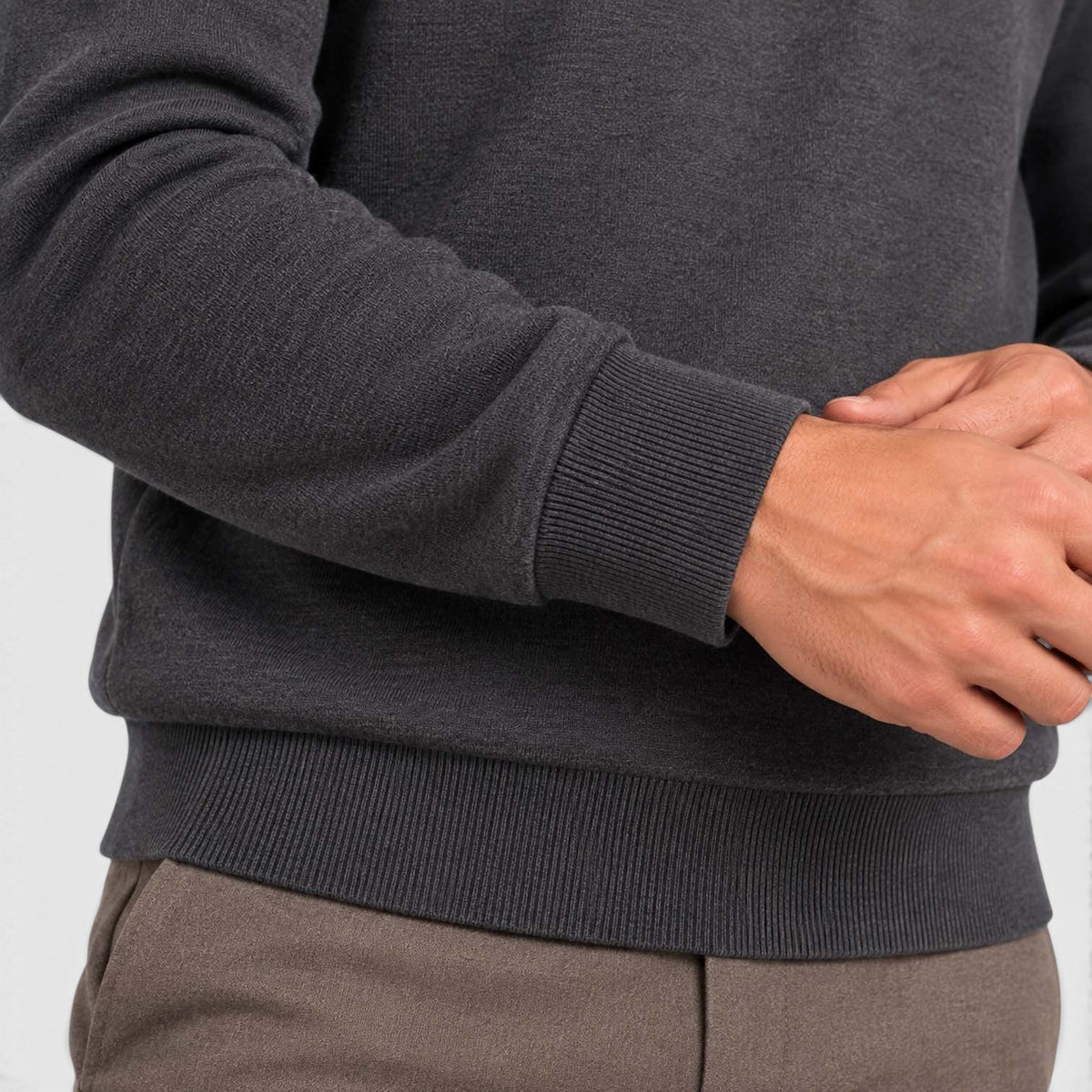 Men's Long-Sleeve Textured Polo Knit Sweater for Smart Casual Wear