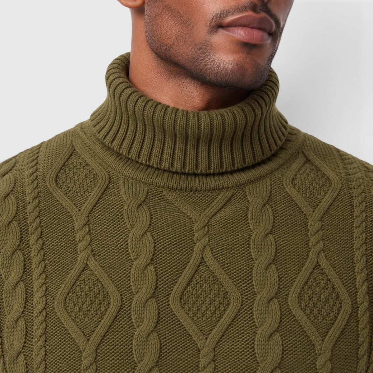 Men's Cable Knit Turtleneck Jumper for Classic Casual Style