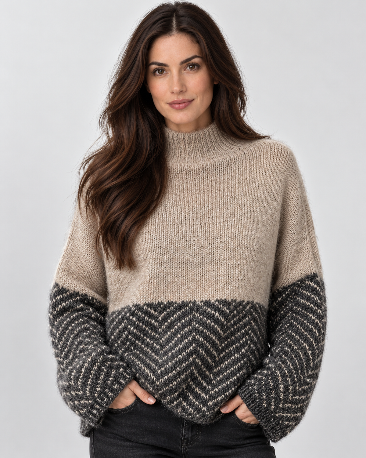 Avery & Mercer AM-US-W02 | Taupe Charcoal | front | studio product candidate